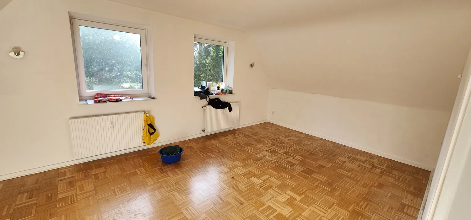 4 Zimmer Wohnung mit 80 m² in Hamburg – Bild 2