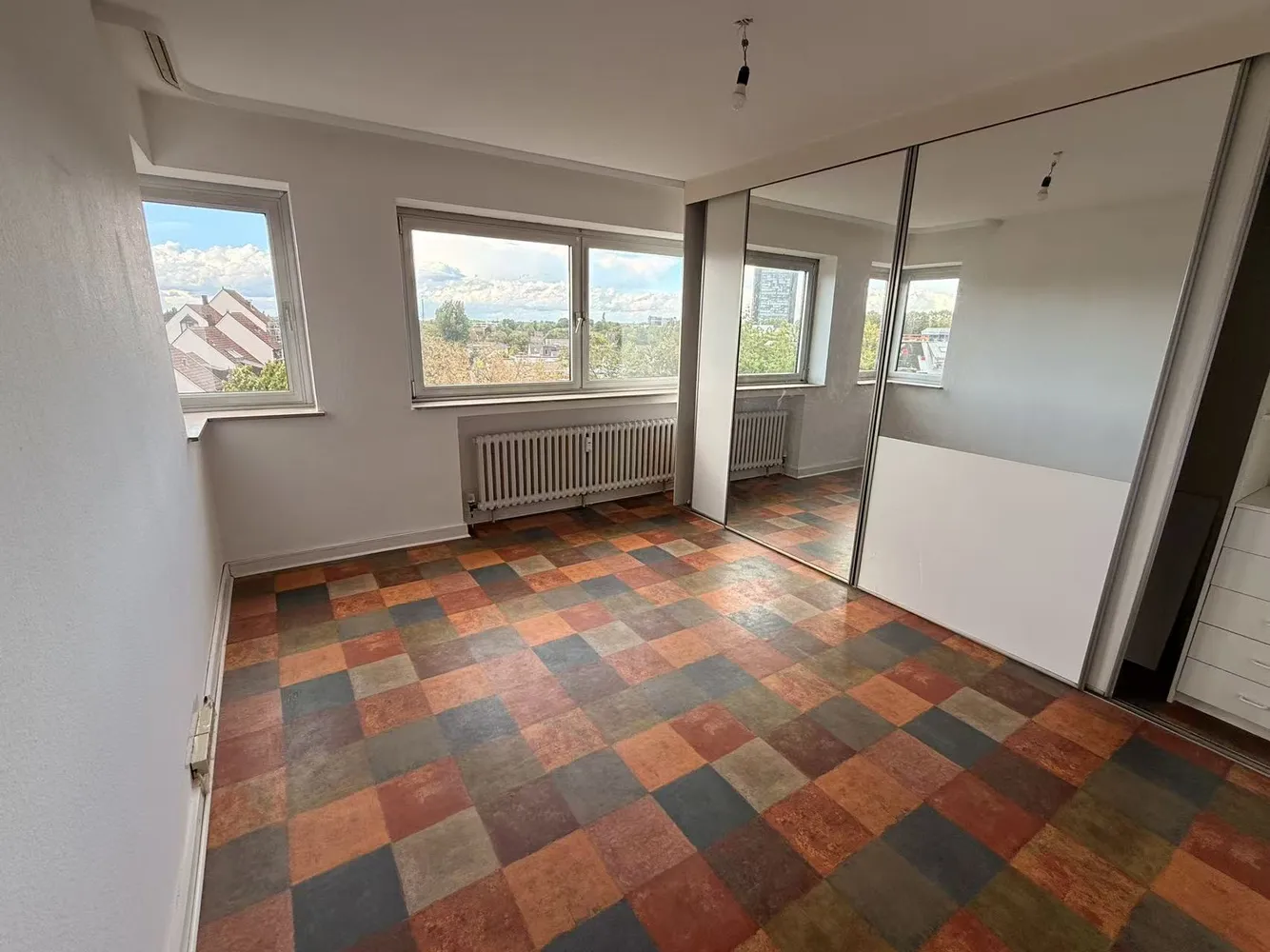 4 Zimmer Wohnung mit 96 m² in Düsseldorf – Bild 5