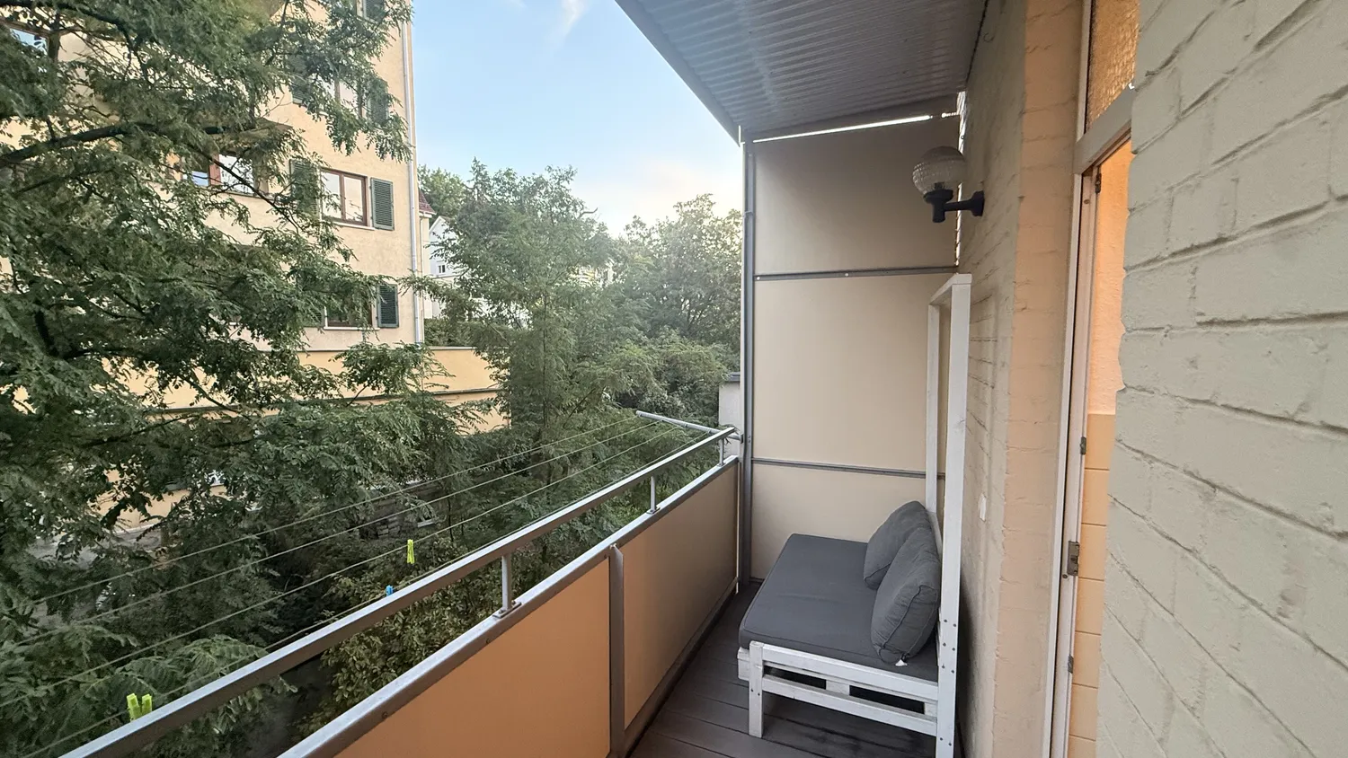 2 Zimmer Wohnung mit 60 m² in Stuttgart – Bild 2