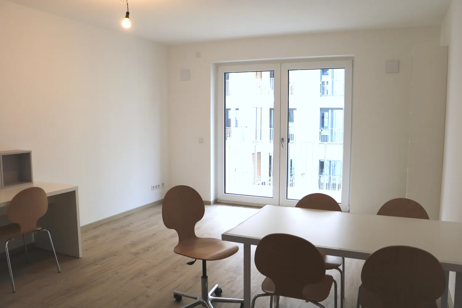 2 Zimmer Wohnung mit 54 m² in Berlin – Bild 1