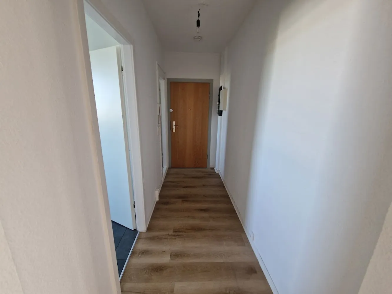 2 Zimmer Wohnung mit 51 m² in Neubrandenburg – Bild 3
