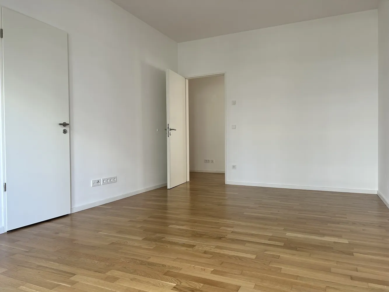 3 Zimmer Wohnung mit 97 m² in Berlin – Bild 6