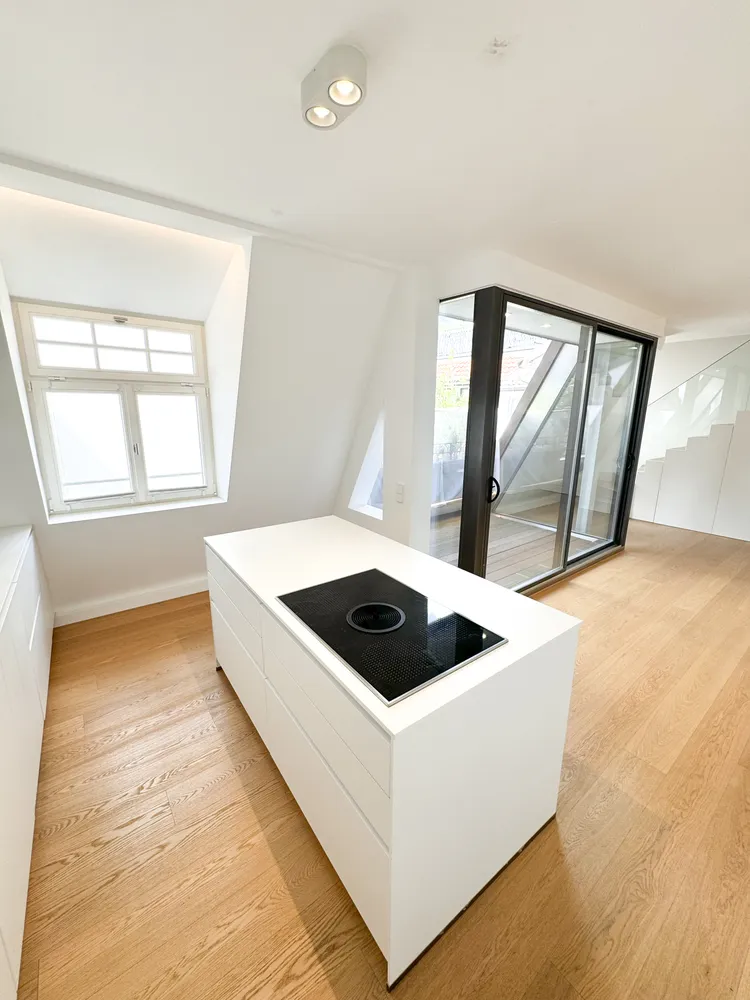 4 room apartment with 152 m² in Munich – Photo 12