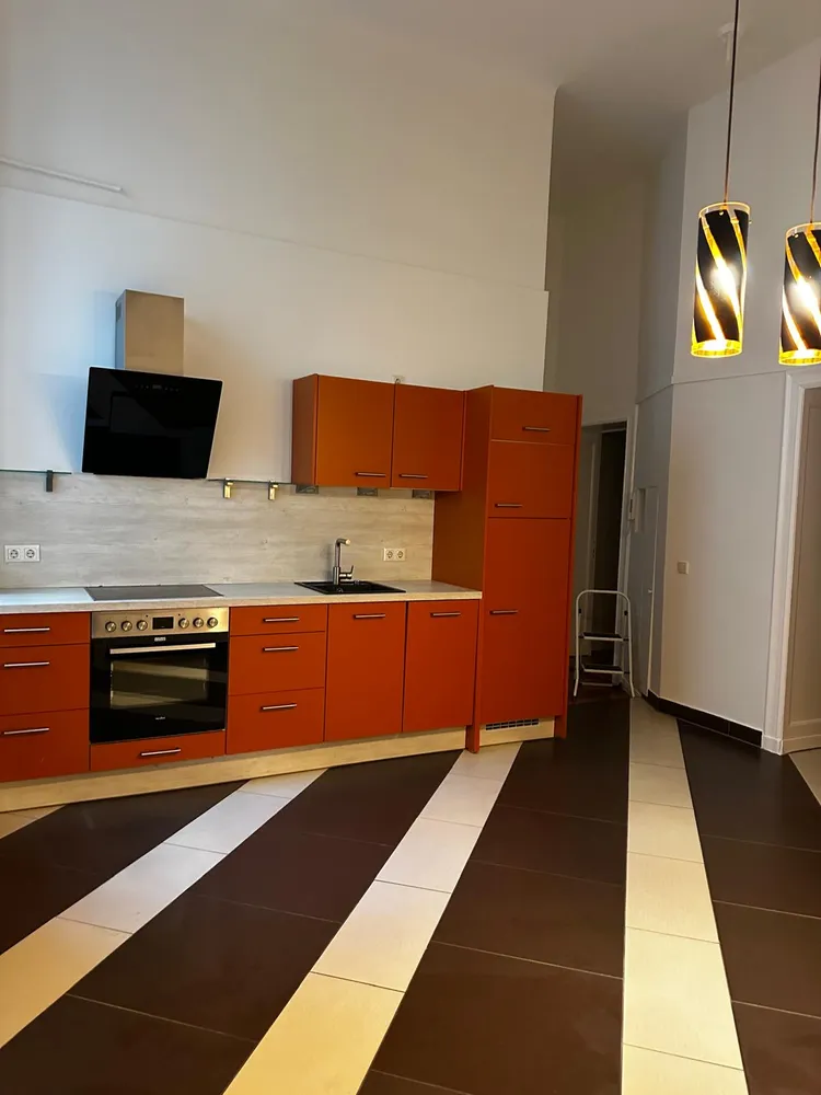 2 Zimmer Wohnung mit 79 m² in Berlin – Bild 5