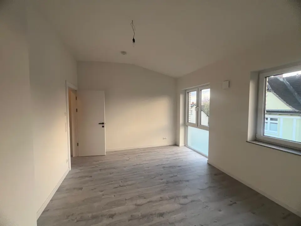 4 Zimmer Wohnung mit 100 m² in Kiel – Bild 2