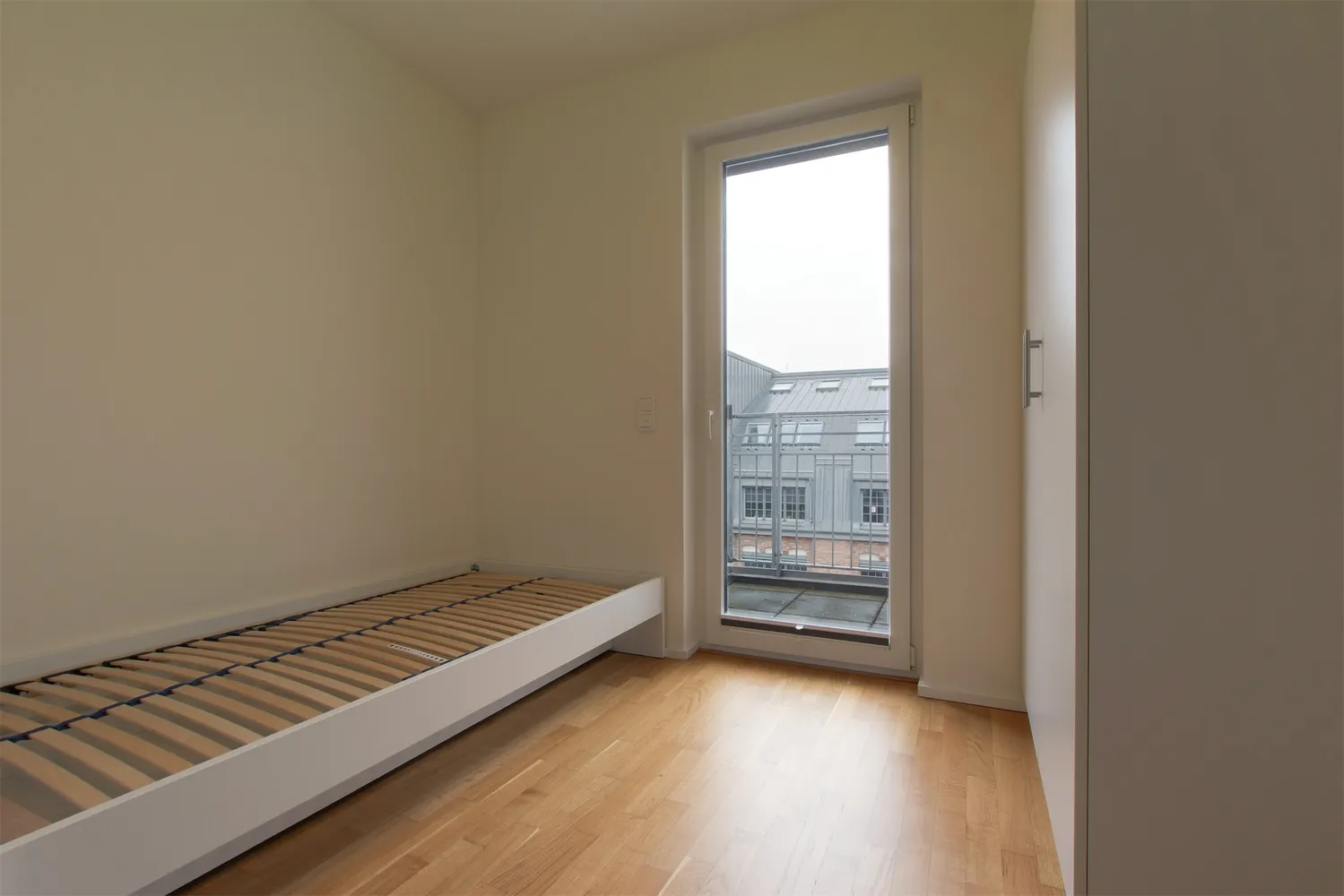 2 Zimmer Wohnung mit 24 m² in Frankfurt am Main – Bild 5