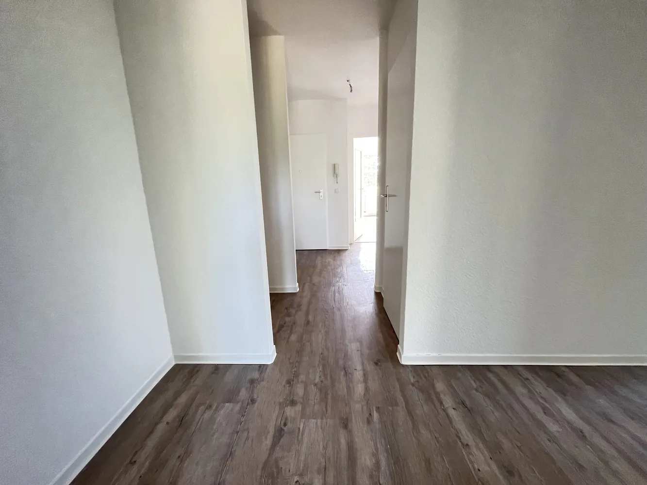 3 Zimmer Wohnung mit 80 m² in Bielefeld – Bild 2