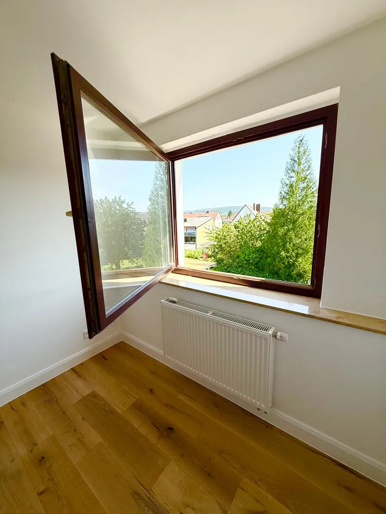 3 Zimmer Wohnung mit 77 m² in Hameln – Bild 2