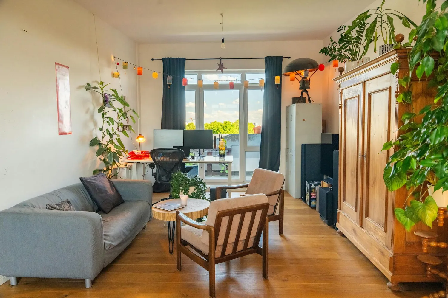 Shared room with 49 m² in Berlin – Photo 2
