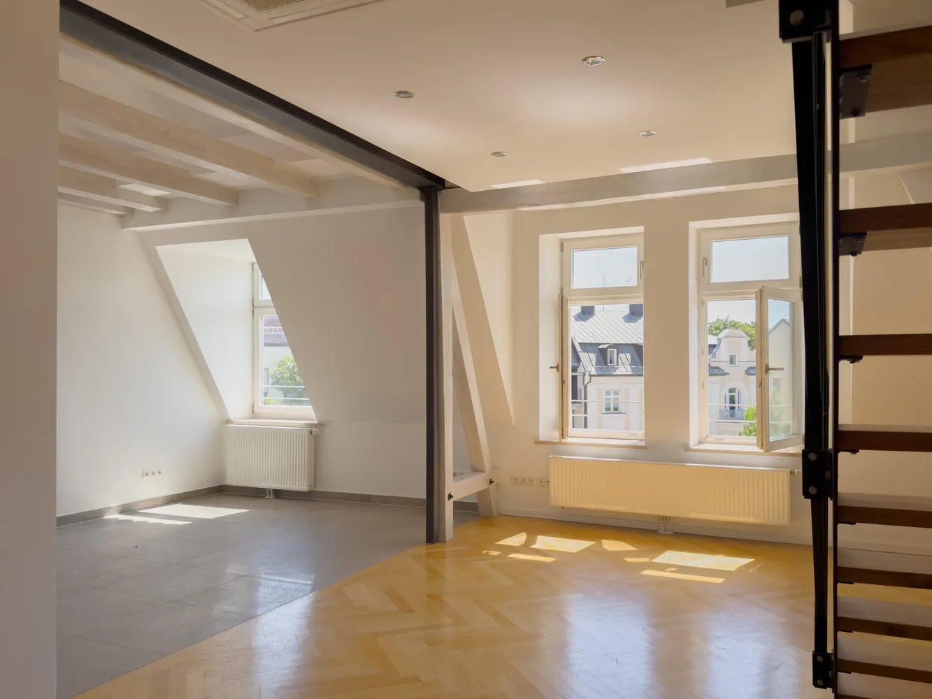 4 Zimmer Wohnung mit 176 m² in München – Bild 3