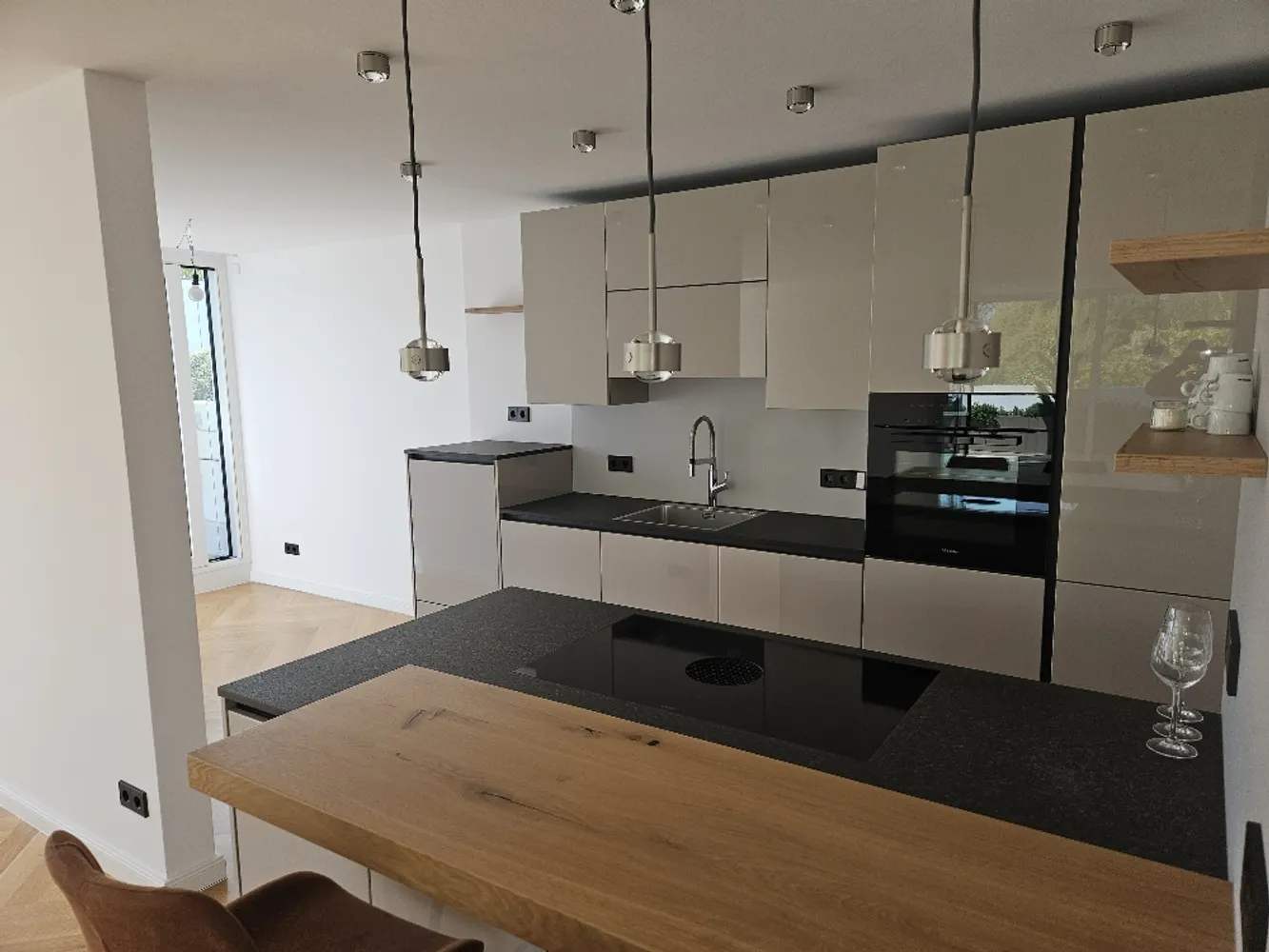 3 Zimmer Wohnung mit 114 m² in München – Bild 3
