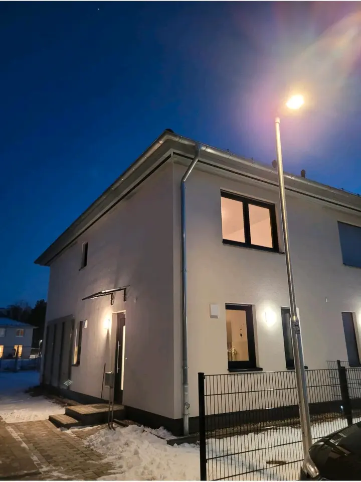 2 Zimmer Wohnung mit 84 m² in Königs Wusterhausen – Bild 1