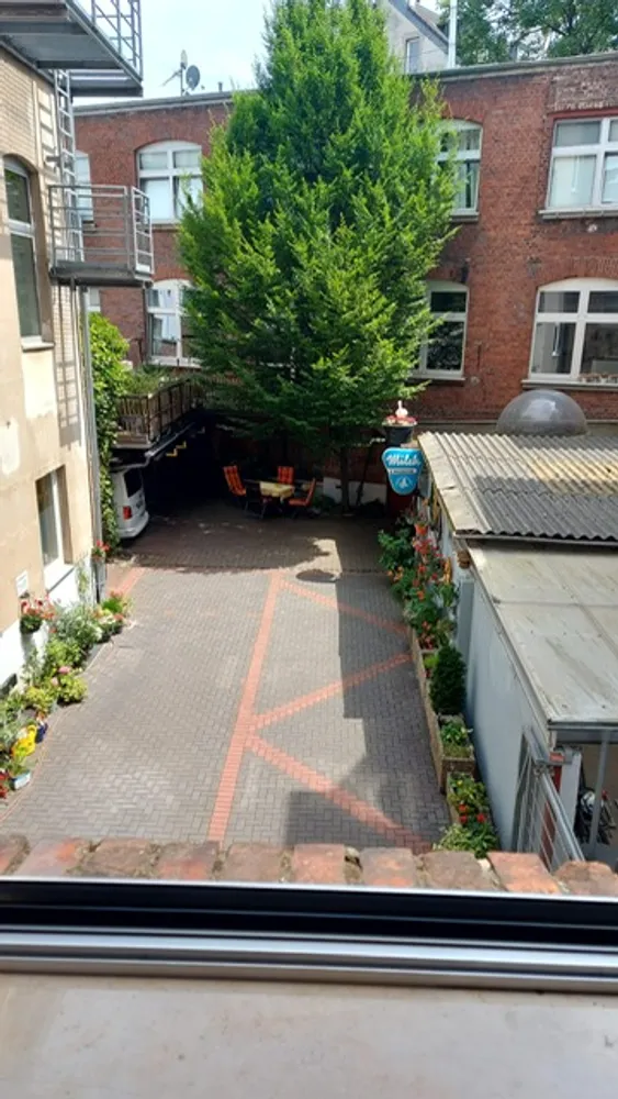 2 Zimmer Wohnung mit 60 m² in Düsseldorf – Bild 2
