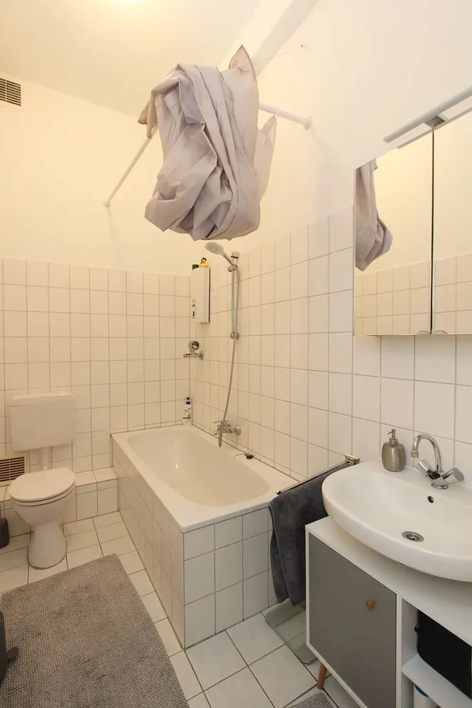 2 Zimmer Wohnung mit 82 m² in Kassel – Bild 10