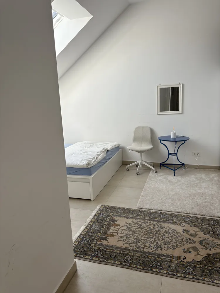 3 Zimmer Wohnung mit 94 m² in Düsseldorf – Bild 12
