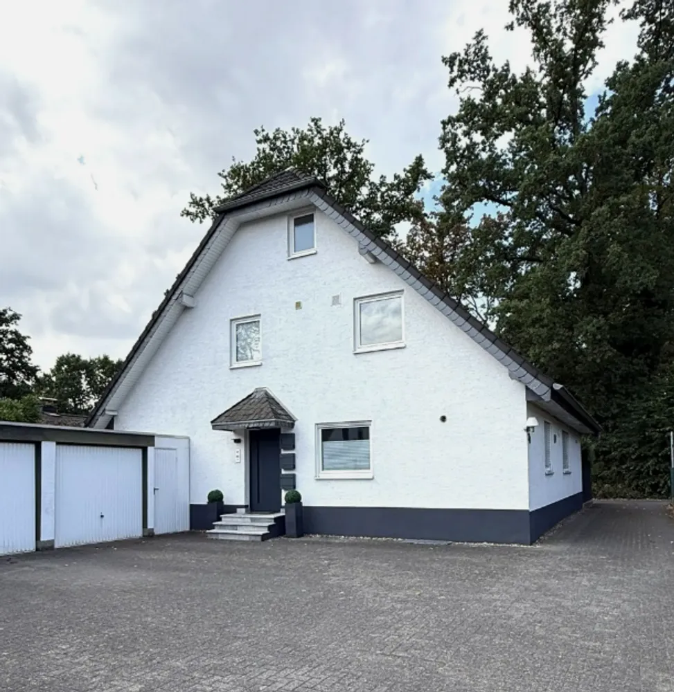 2 Zimmer Wohnung mit 85 m² in Köln – Bild 1