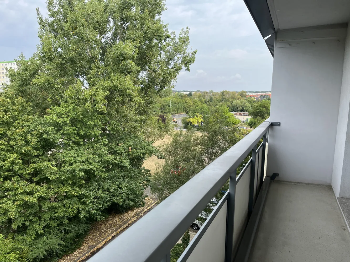 3 Zimmer Wohnung mit 59 m² in Halle (Saale) – Bild 3