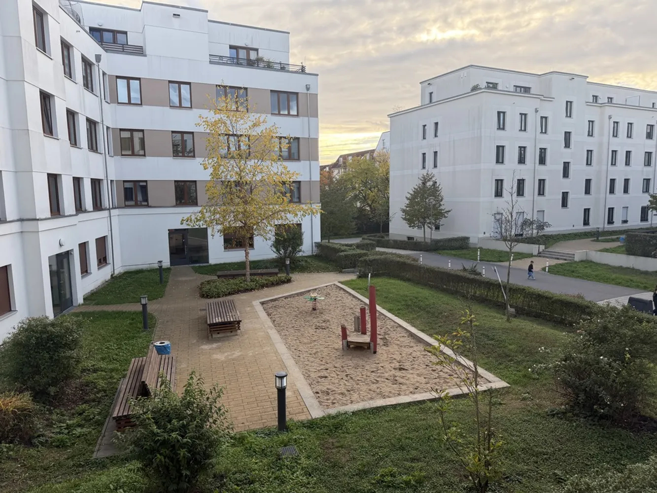 3 Zimmer Wohnung mit 82 m² in Berlin – Bild 2