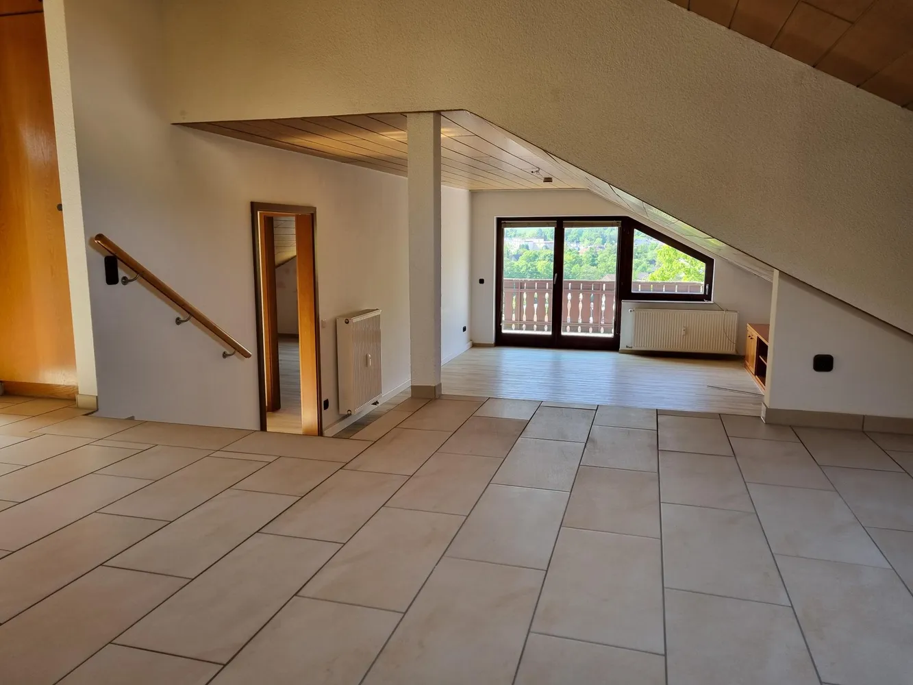 3 Zimmer Wohnung mit 86 m² in Wiesbaden – Bild 1