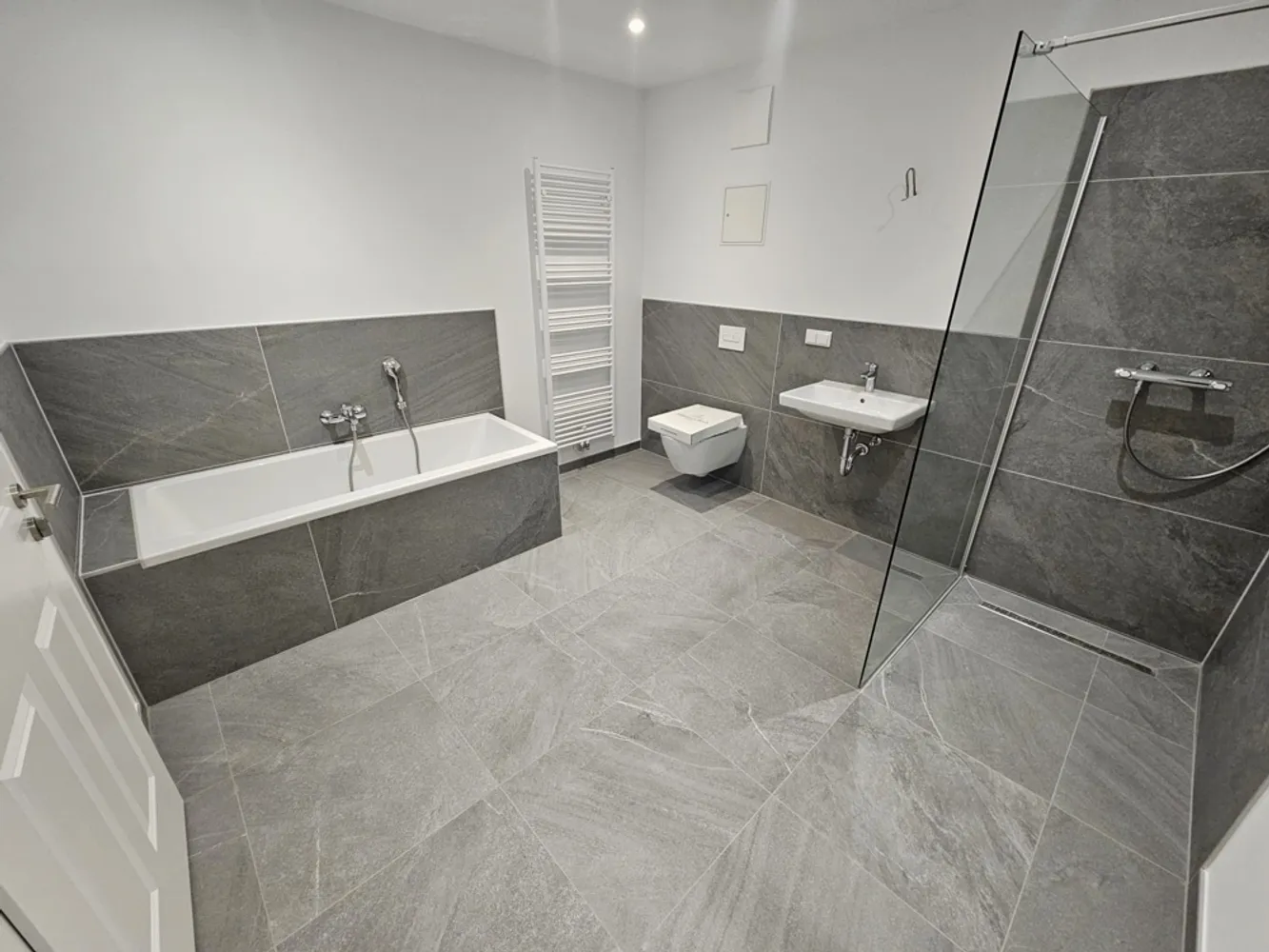 3 room apartment with 95 m² in Magdeburg – Photo 11