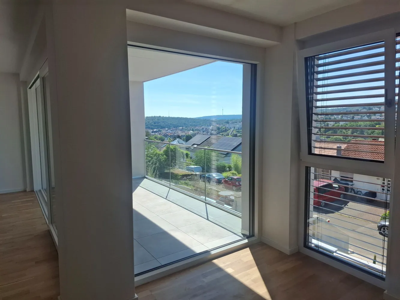 3 Zimmer Wohnung mit 100 m² in Stuttgart – Bild 2