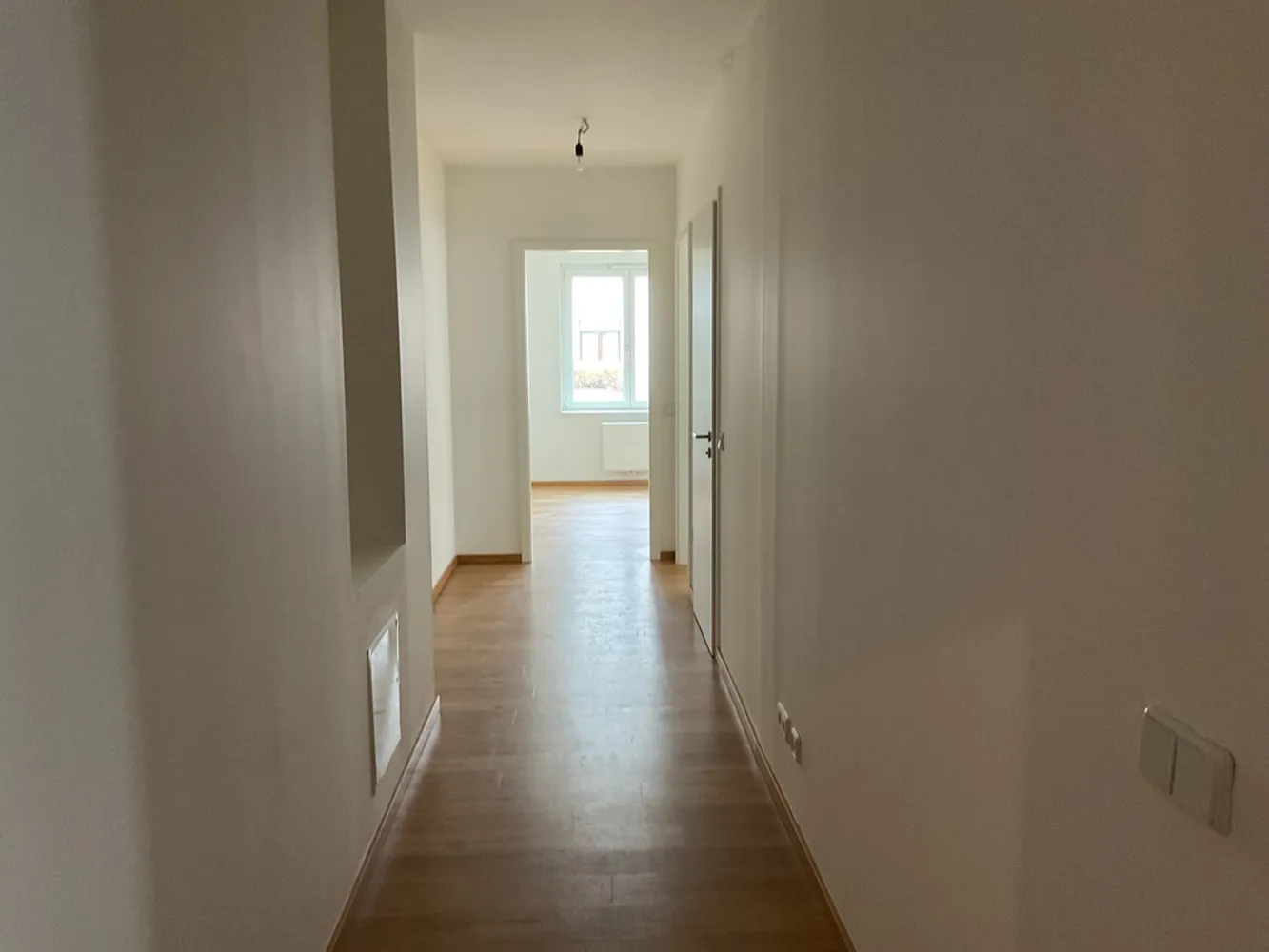 4 Zimmer Wohnung mit 100 m² in Berlin – Bild 2