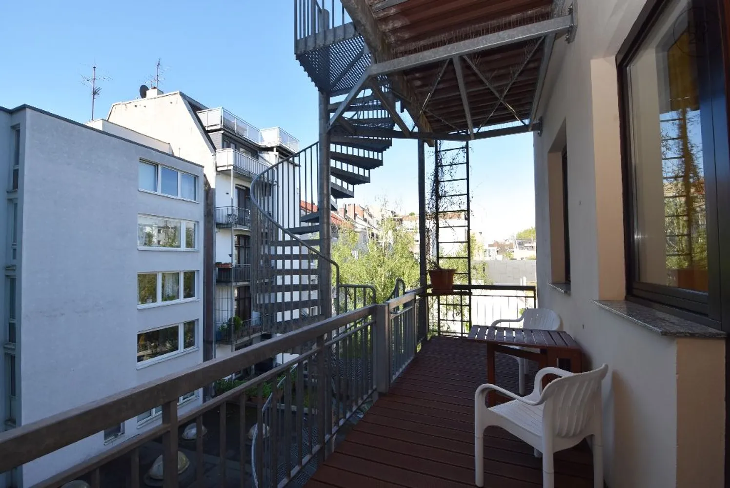 2 Zimmer Wohnung mit 65 m² in Köln – Bild 10