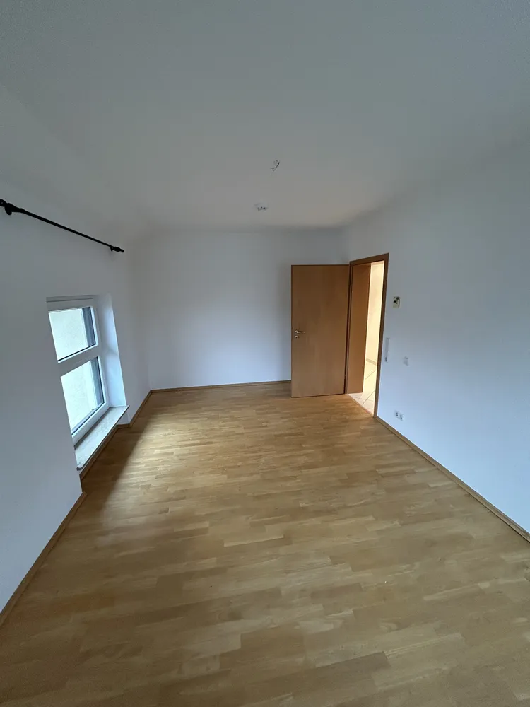 3 Zimmer Wohnung mit 71 m² in Homburg – Bild 1