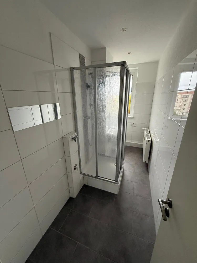 3 Zimmer Wohnung mit 61 m² in Halle (Saale) – Bild 11