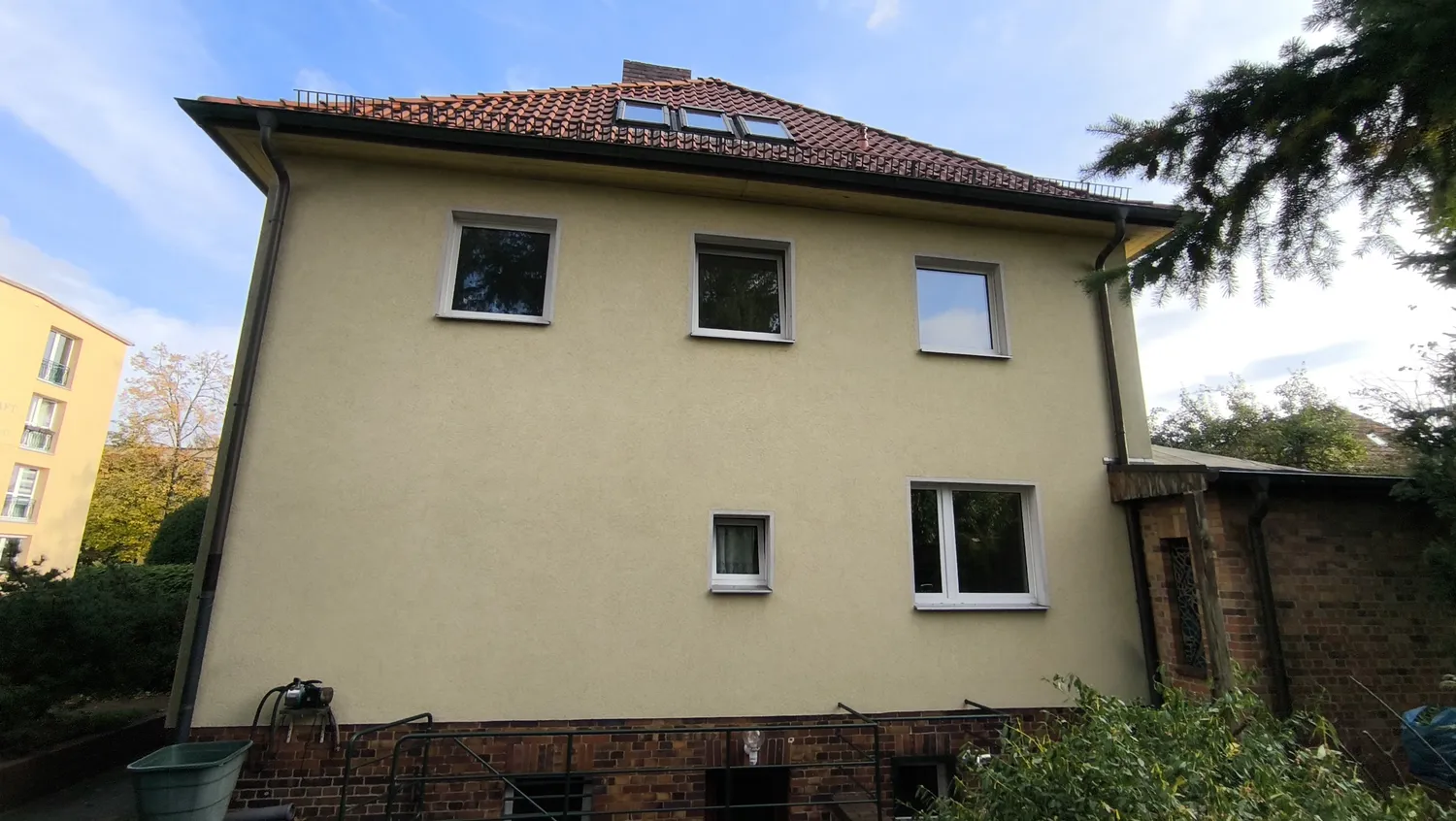 4 Zimmer Haus mit 104 m² in Berlin – Bild 1