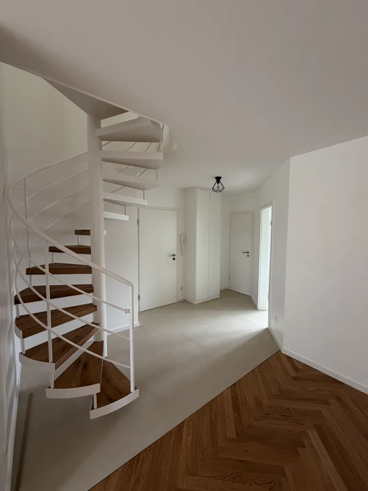 4 Zimmer Wohnung mit 124 m² in Düsseldorf – Bild 7