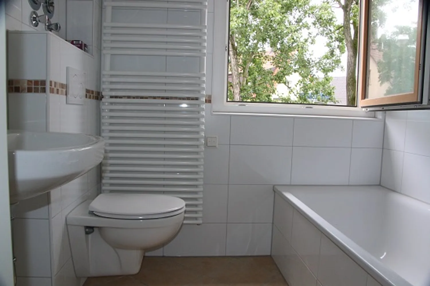 3 Zimmer Wohnung mit 67 m² in Stuttgart – Bild 1