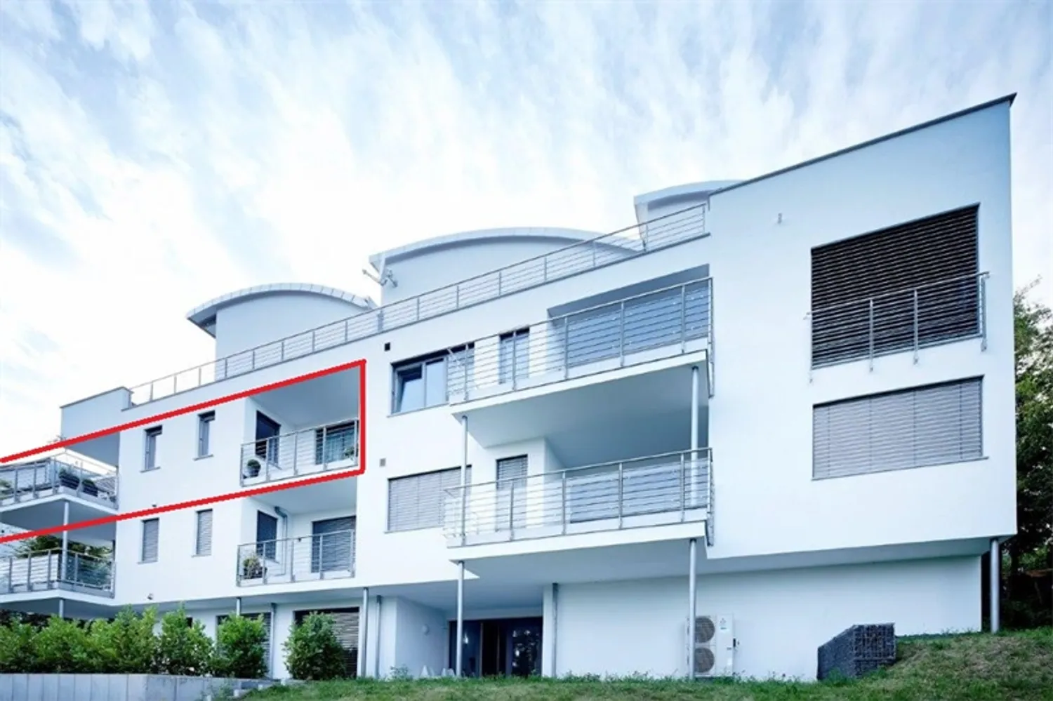 5 Zimmer Wohnung mit 174 m² in Stuttgart – Bild 1