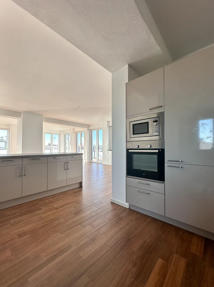4 Zimmer Wohnung mit 150 m² in Augsburg – Bild 3