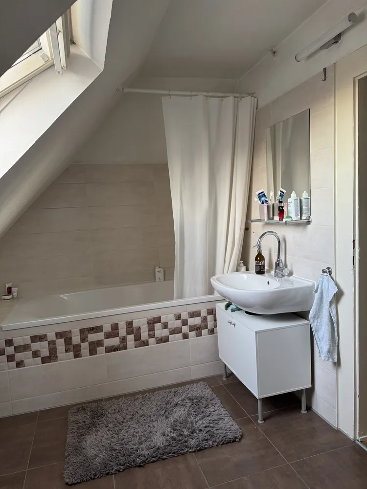 2 room apartment with 70 m² in Frankfurt am Main – Photo 5