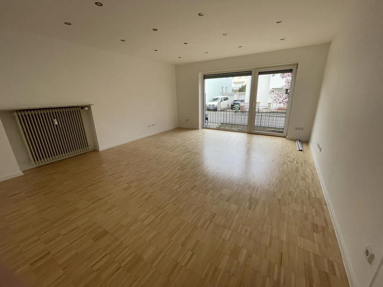 4 Zimmer Wohnung mit 105 m² in Mannheim – Bild 2