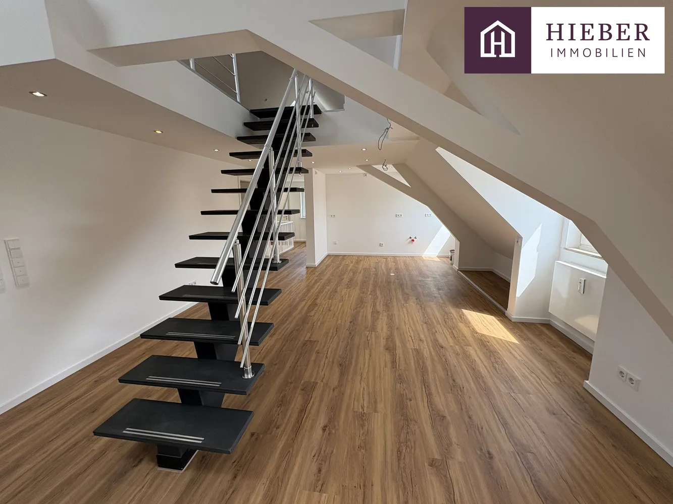 2 Zimmer Wohnung mit 106 m² in München – Bild 5
