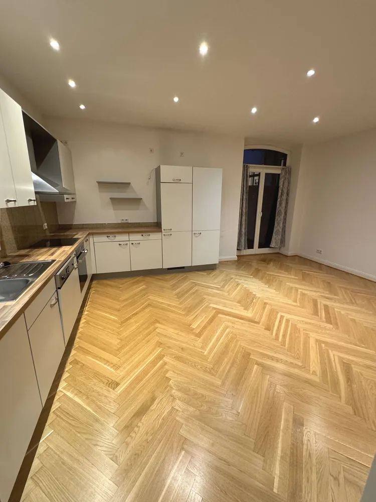 2 room apartment with 100 m² in Wiesbaden – Photo 6