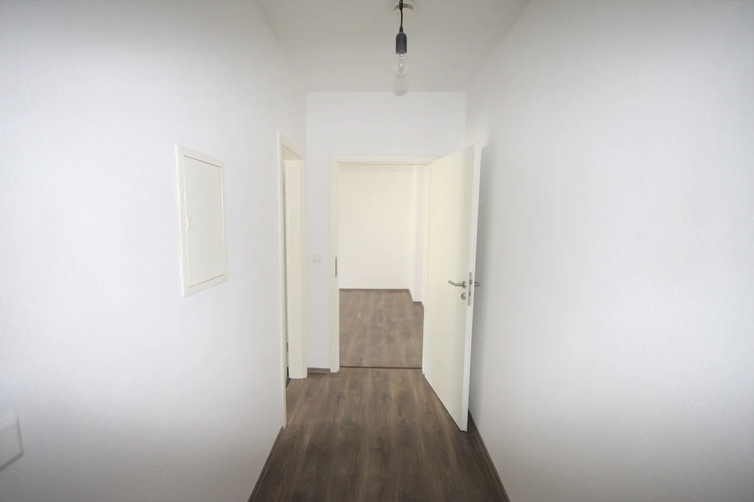 2 Zimmer Wohnung mit 54 m² in Wuppertal – Bild 2