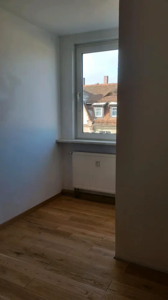 4 Zimmer Wohnung mit 90 m² in Nürnberg – Bild 2