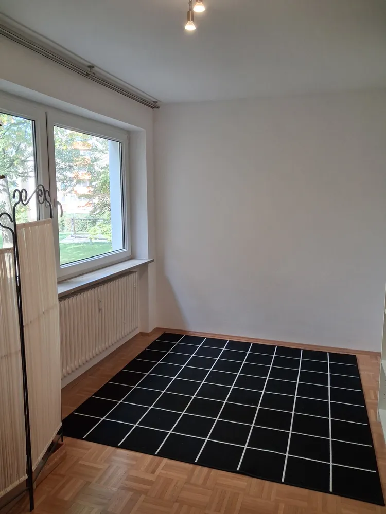 4 Zimmer Wohnung mit 89 m² in München – Bild 3
