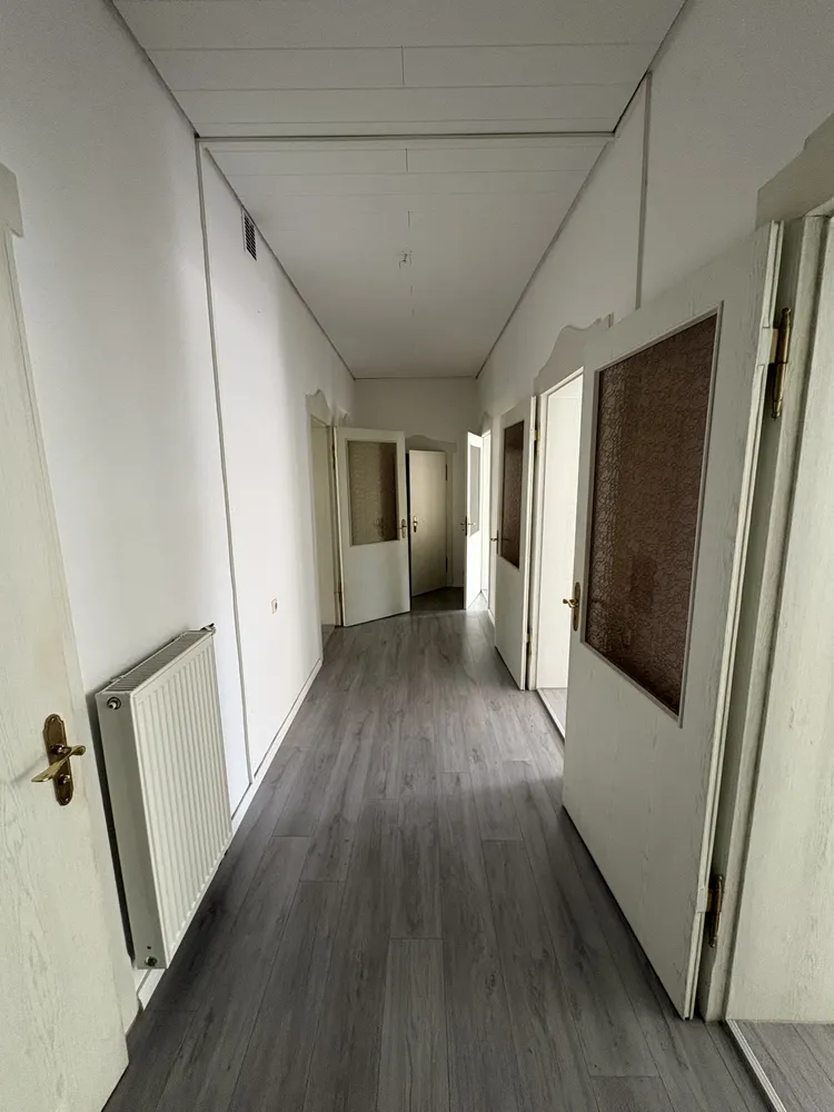 4 Zimmer Wohnung mit 110 m² in Halle (Saale) – Bild 3