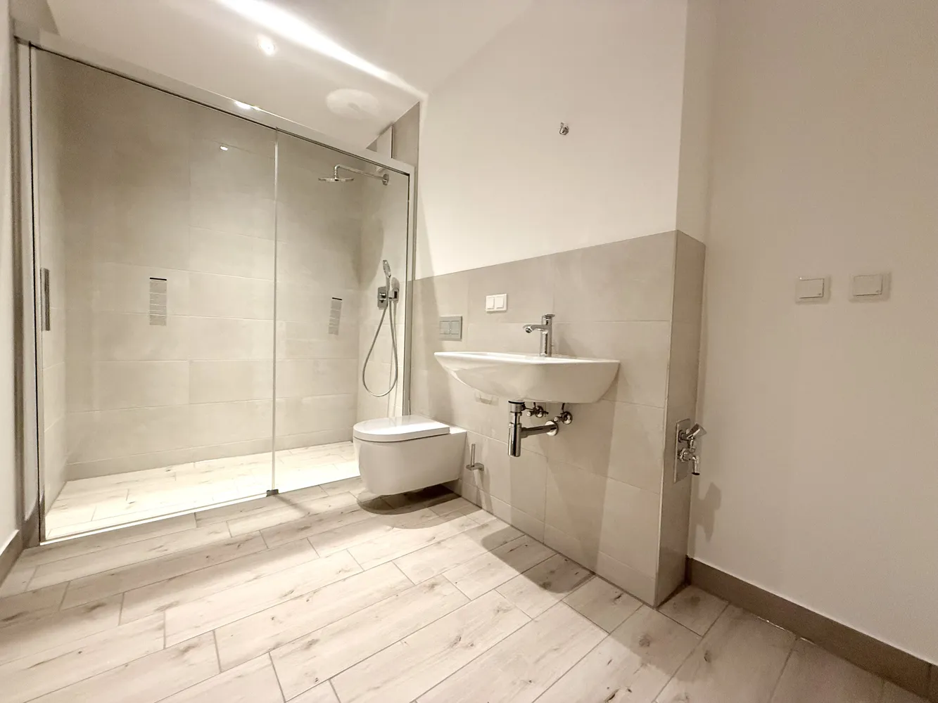 2 room apartment with 81 m² in Chemnitz – Photo 5