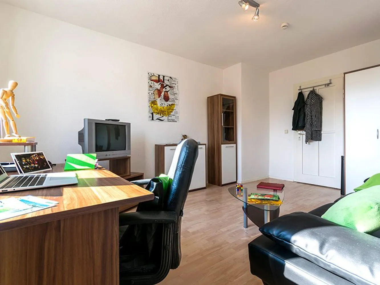 1 Zimmer Wohnung mit 28 m² in Merseburg – Bild 1