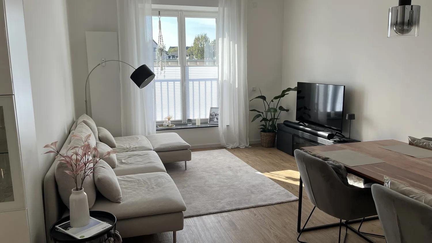 3 room apartment with 89 m² in Düsseldorf – Photo 1