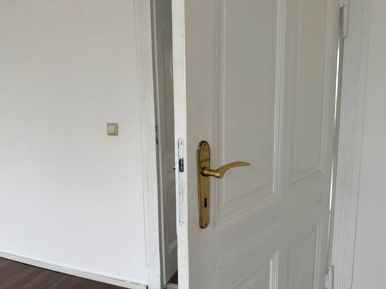 2 Zimmer Wohnung mit 60 m² in Halle (Saale) – Bild 1