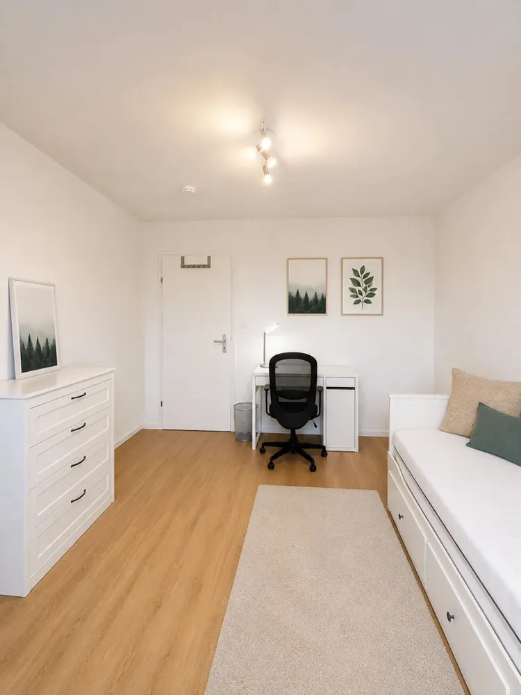 WG-Zimmer mit 20 m² in München – Bild 2
