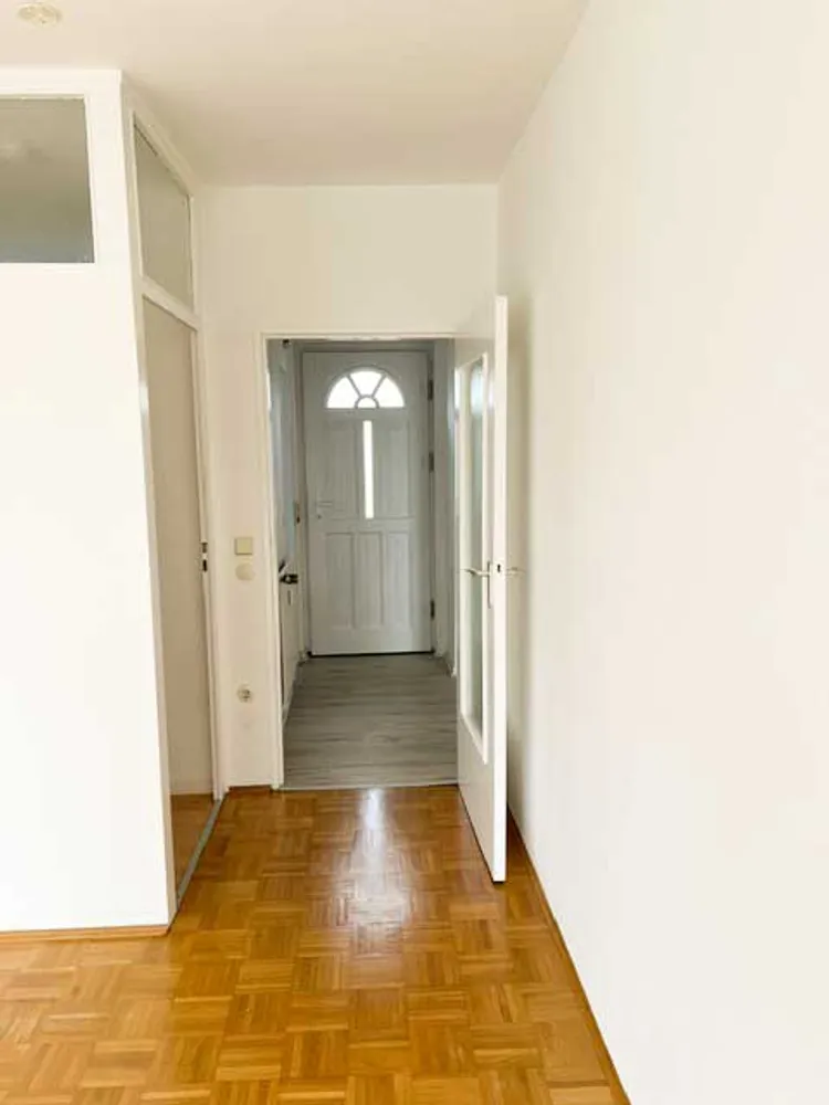 2 Zimmer Wohnung mit 59 m² in Berlin – Bild 2