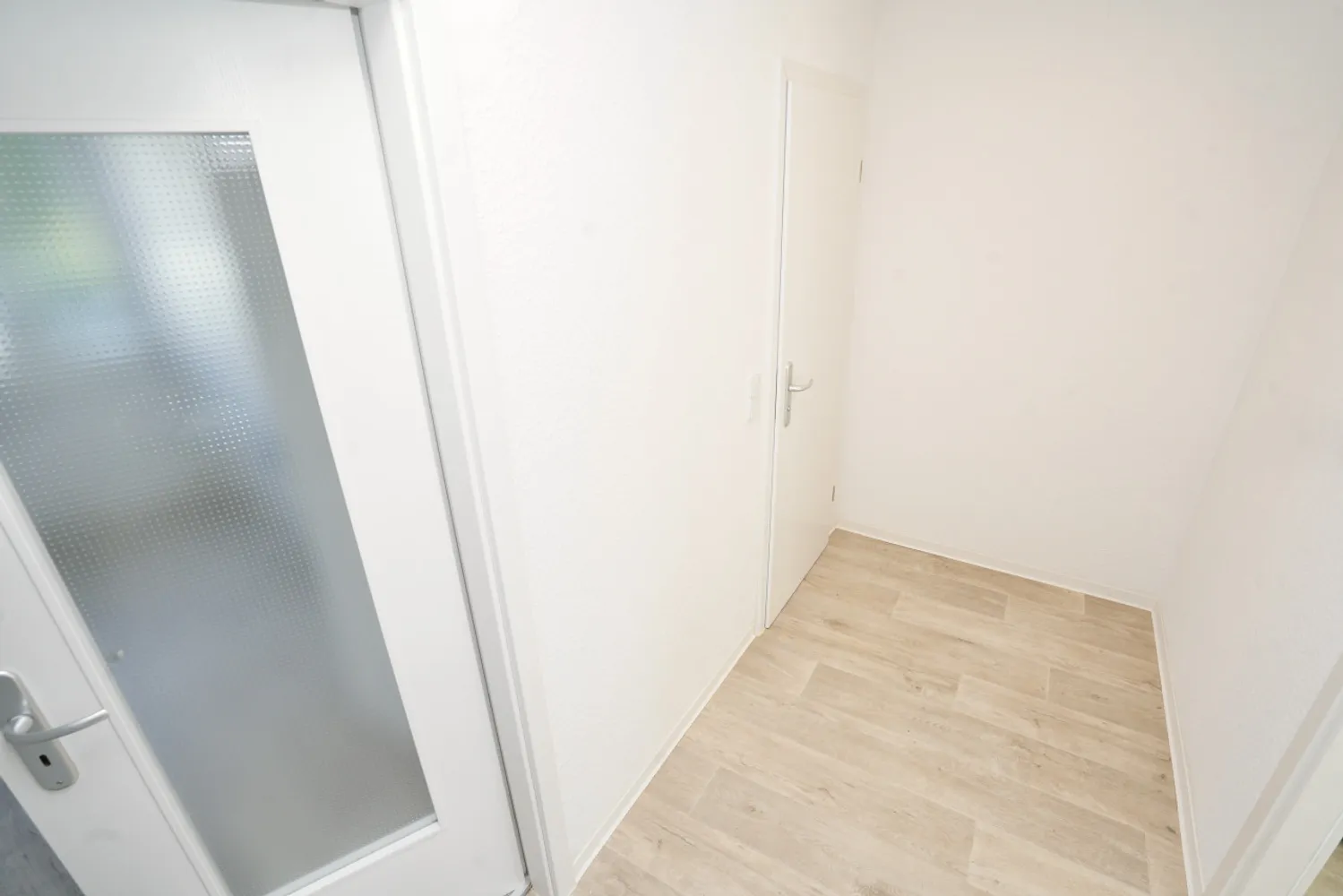 2 Zimmer Wohnung mit 47 m² in Chemnitz – Bild 8