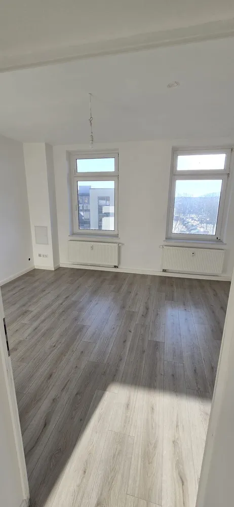 5 Zimmer Wohnung mit 109 m² in Bitterfeld-Wolfen – Bild 7